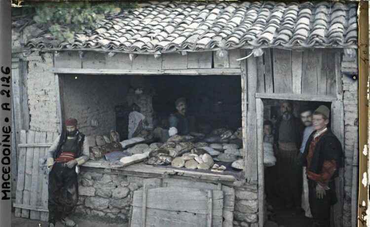 Селска пекара, помеѓу Охрид и Струга, Македонија 1913